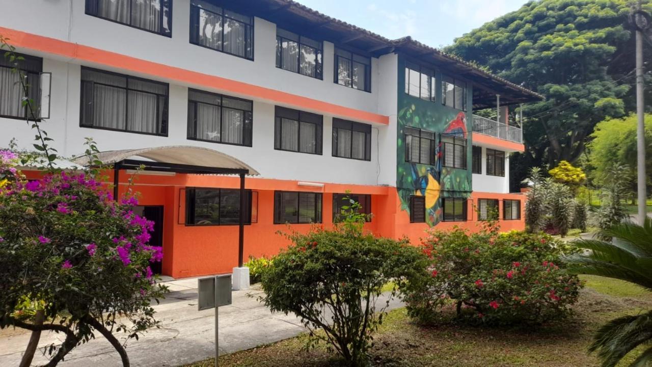 Imca Hotel Buga Bagian luar foto