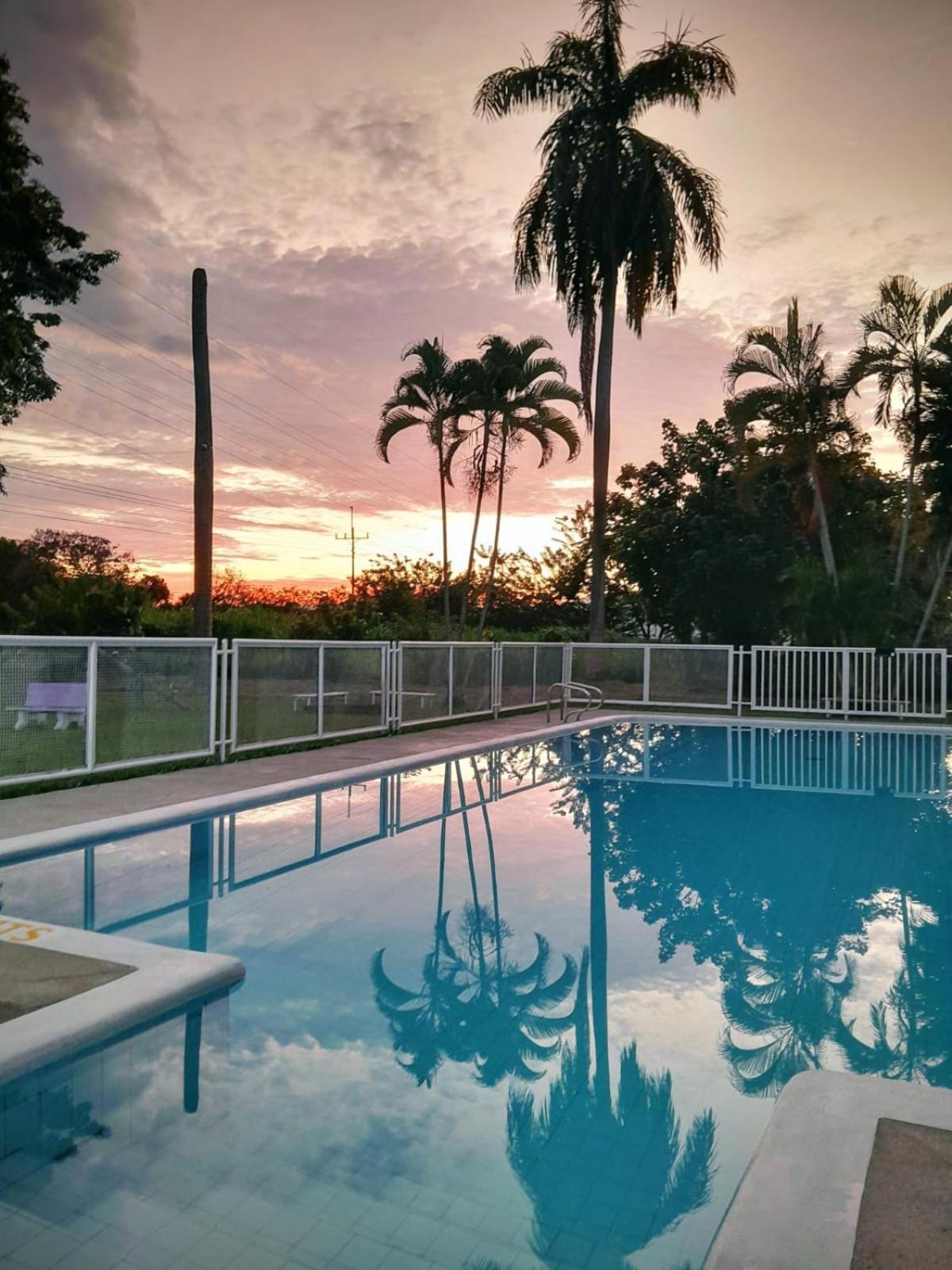 Imca Hotel Buga Bagian luar foto